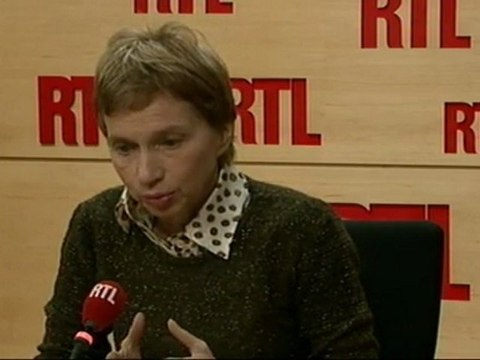 Laurence Parisot, présidente du Medef : L'économie réelle commence à être atteinte par la crise