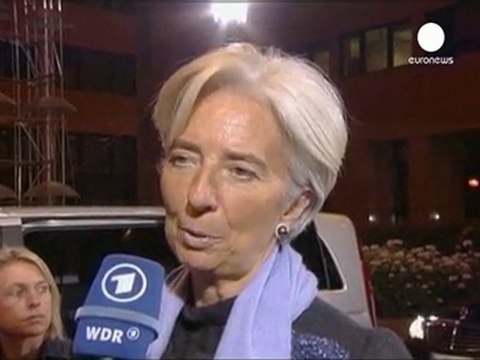 Fondi privati per salvare la Grecia, troika soddisfatta