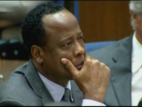 Michael Jackson's doctor Conrad Murray cries in court