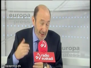 Rubalcaba critica doble juego de PP ante terrorismo