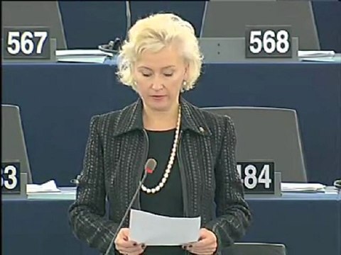 Kristiina Ojuland on Tibet, in particular self-immolation by nuns and monks