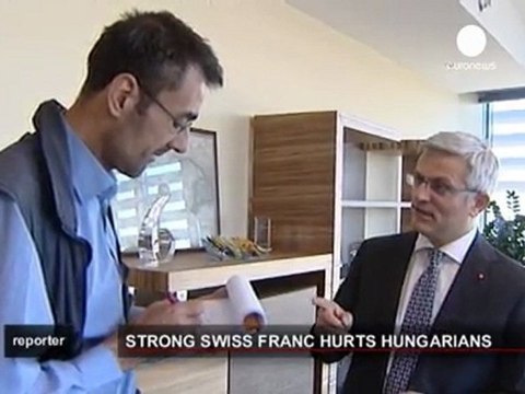 Hungarians fall victim to Swiss franc debt spiral