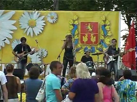 Группа Донна Роза - Выступление на дне города Петушки (вторя редакция)