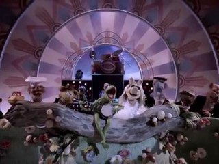 The Muppets - The Pig With The Froggy Tattoo