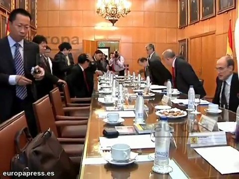 Valeriano Gómez se reúne con Dai Xianglong