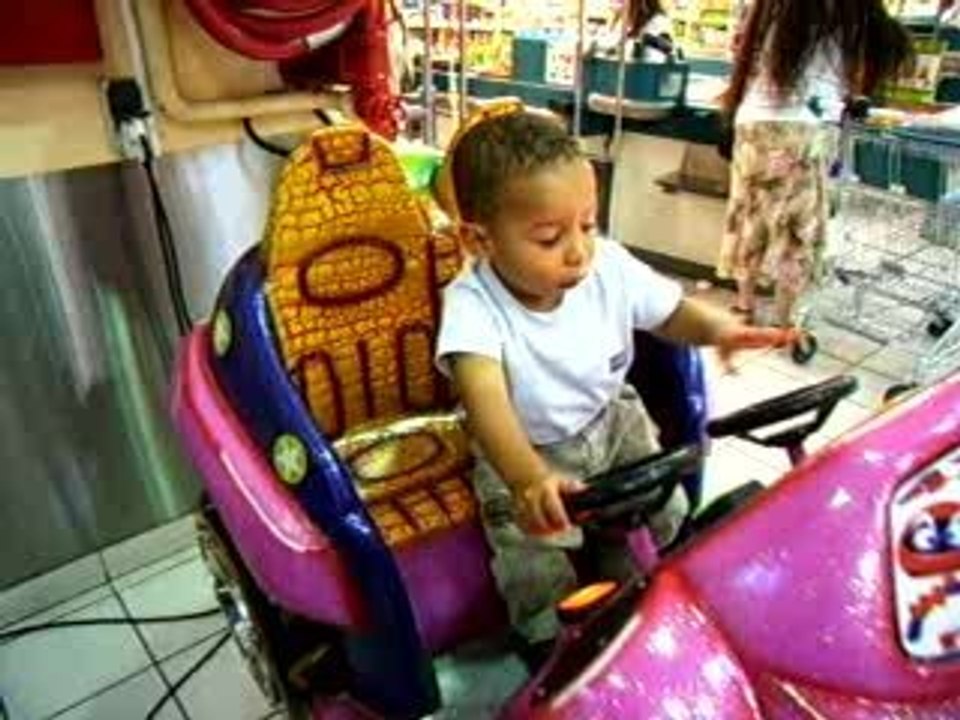 JULIEN SON PREMIER MANEGE