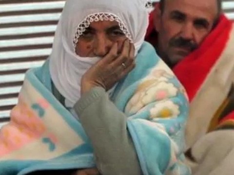 EYMÜR TV VAN DEPREM YARDIM KAMPANYASI SLAYT RESİMLER