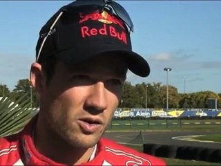 Sebastien Ogier au volant du Sodikart STX sur la piste Alain Prost du Mans.