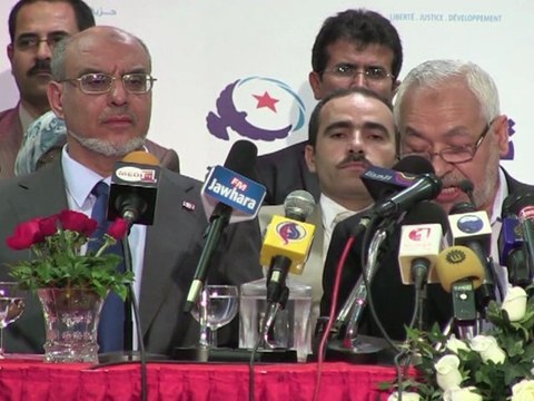 Tunisie: les islamistes s'engagent pour la démocratie