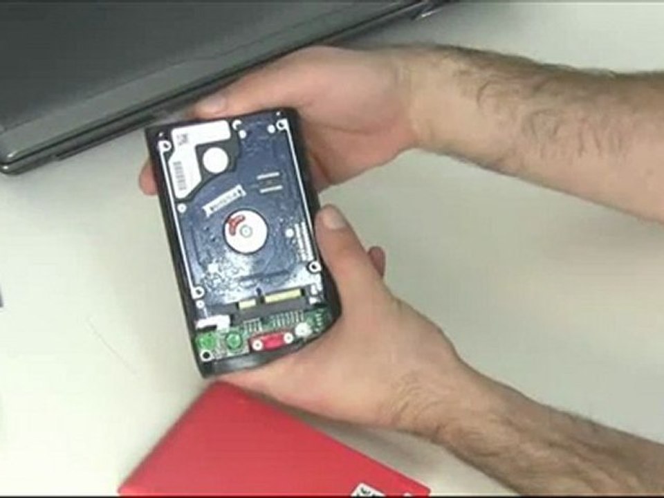 Harici Disk Kutusuna Harddisk Nasıl Takılır?