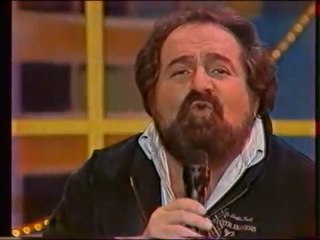 "La barrière des générations" Richard Anthony et la chorale de Bondy