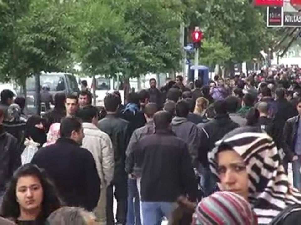 sanlıurfa bayram kalabalığı