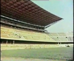 Η ανέγερση του "Κάμπ Νόου"