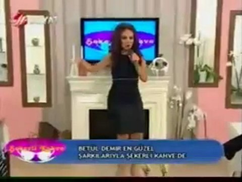 Betül Demir Hop Dedik (Beyaz Tv)
