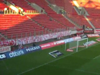 Το πανό για τον Λεωνίδα Ανδριανόπουλο