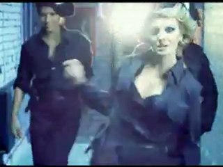 23.10.2011 "Alexandra Stan" @ IQ Club, Taksim (Pal Station)