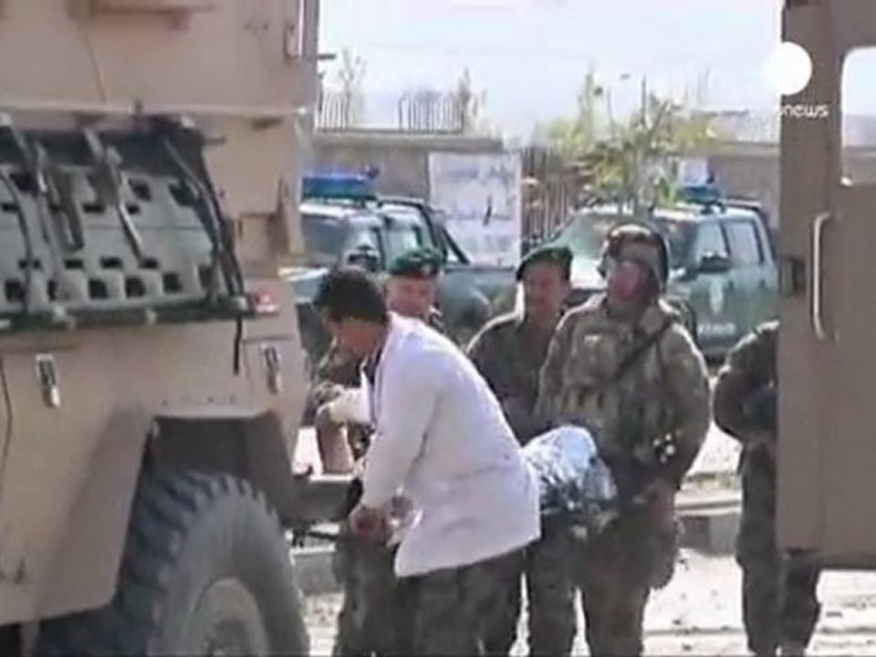 17 le vittime di un attentato dei taleban a Kabul
