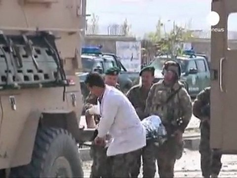 17 le vittime di un attentato dei taleban a Kabul