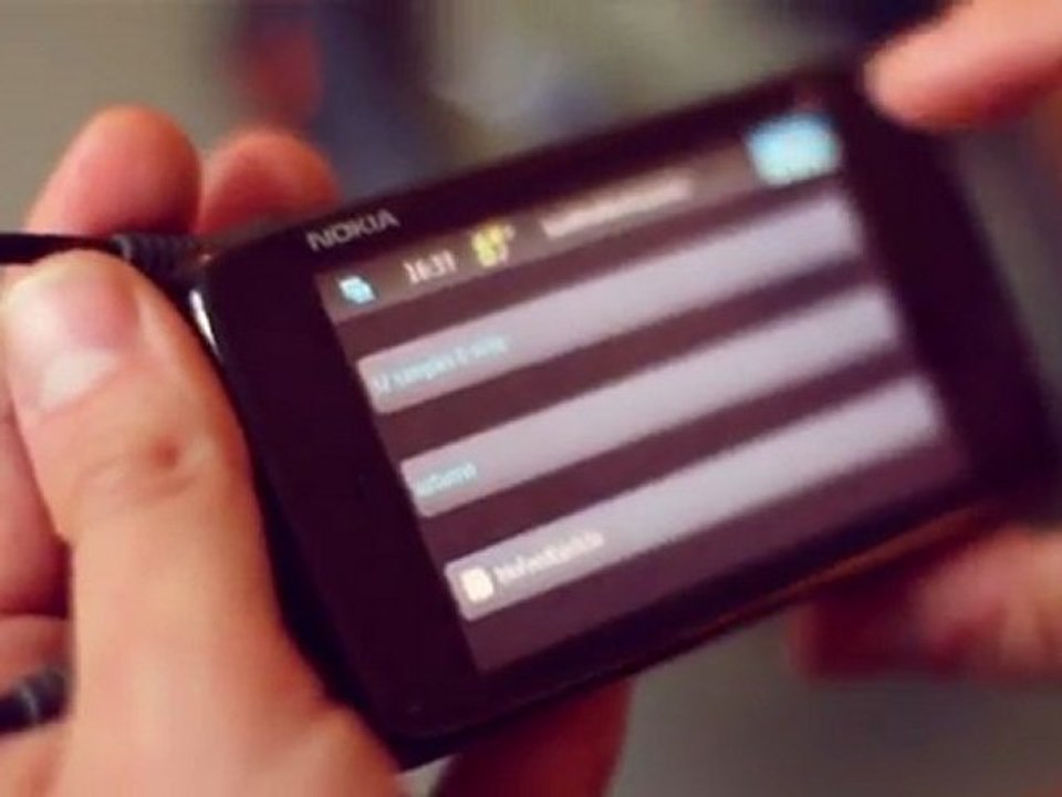 Scanner cérébral sur téléphone portable Nokia N900
