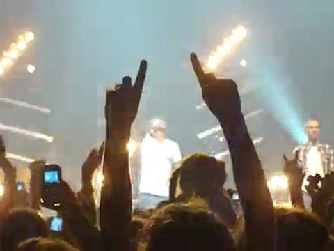 M Pokora A nos actes manqués Forest National 2011