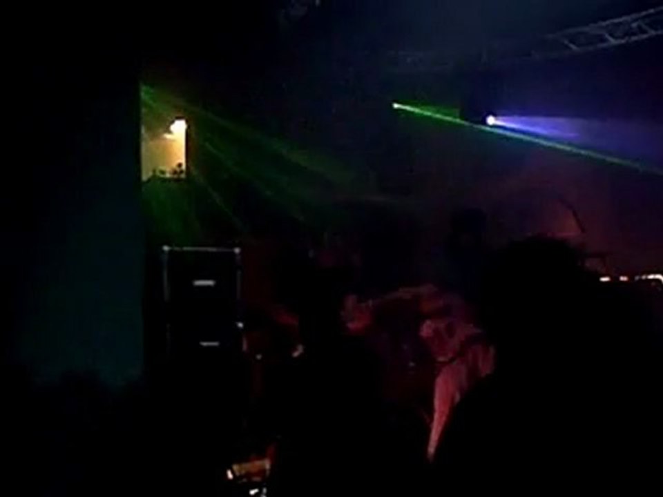 Cap Roots meets Sista Nice The Blackstarliners video festival Dub Connection Level Club Quimper 3 09.10.2010.