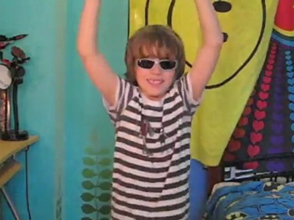 Hansel aime le rock -  720p