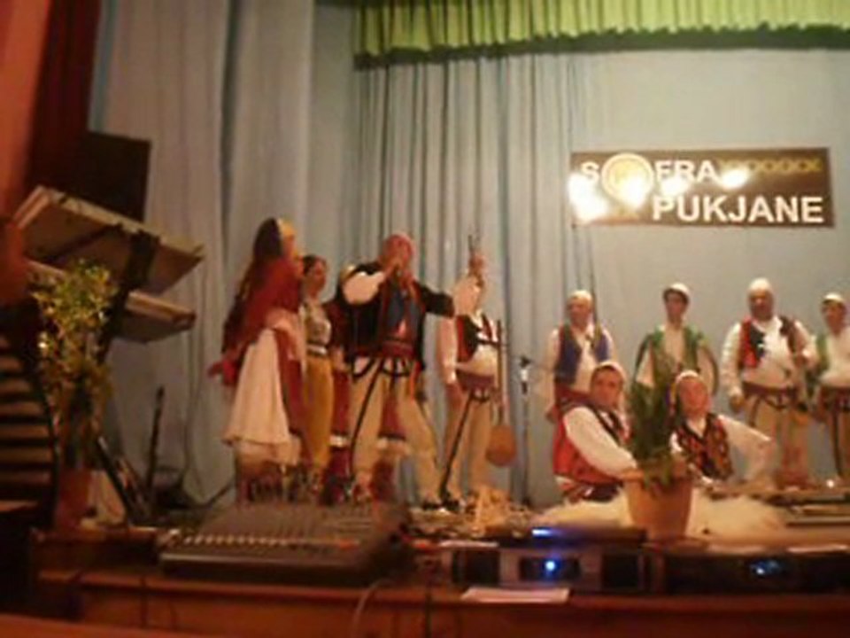 Riza Hoxha ne Sofra Pukjane 2011