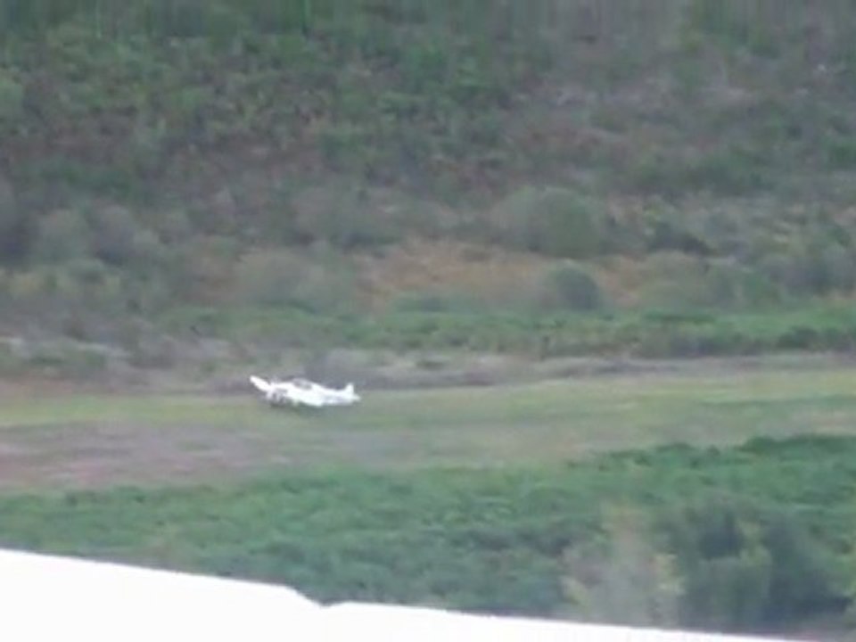 Atterrissage Altisurface de Perols sur Vézère
