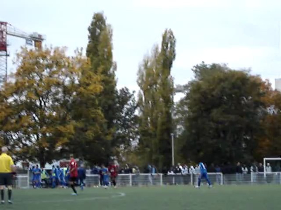 Dimanche 30 octobre 2011 Coupe de France Football 6è tour But Versailles - CSL Aulnay