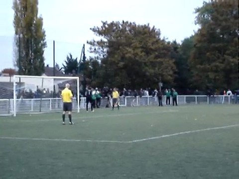 Dimanche 30 octobre 2011 Coupe de France Football Pénalty raté Versailles