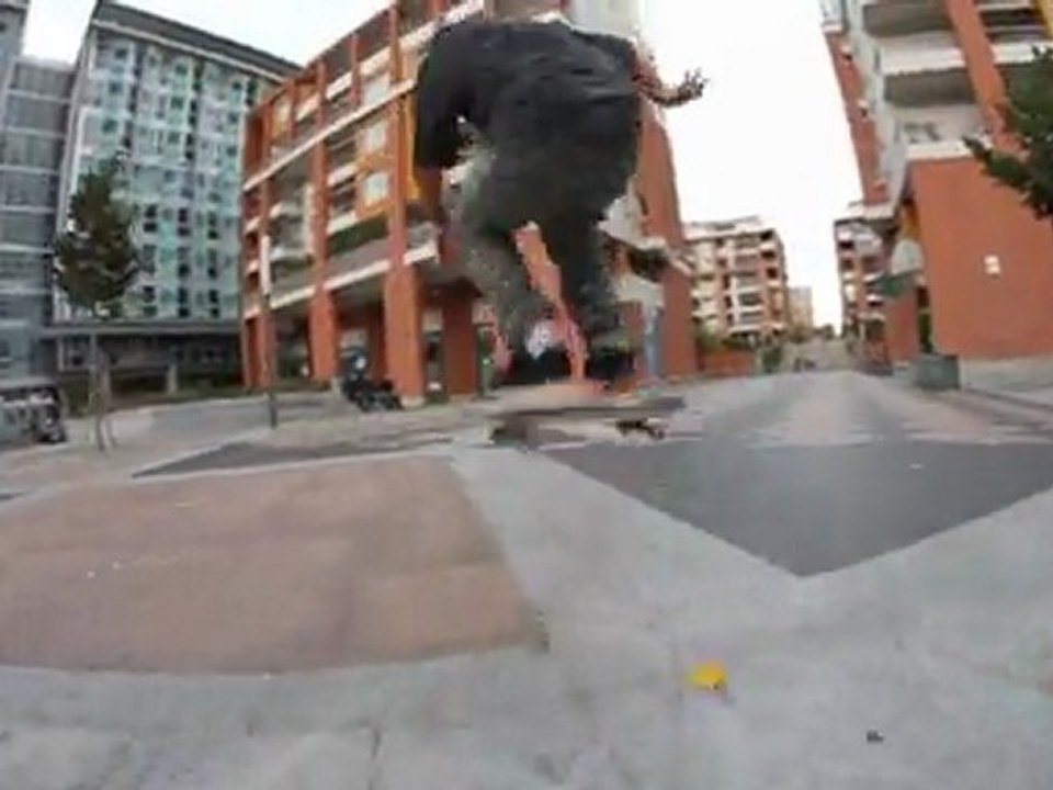UNDOLS SKATEBOARD 02  //   [2011]