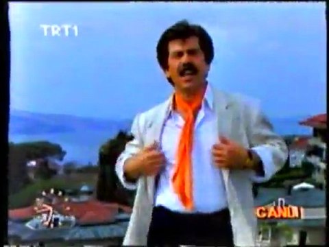 Cumhur Sen Aslı'dan da Güzelsin bestesini soyluyor TV Arşivi