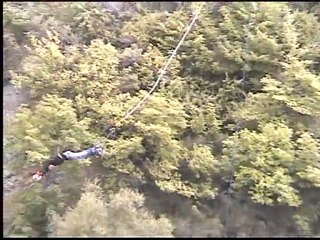 CLEMENT Saut à l'élastique BUNGY  16 JANV 2011