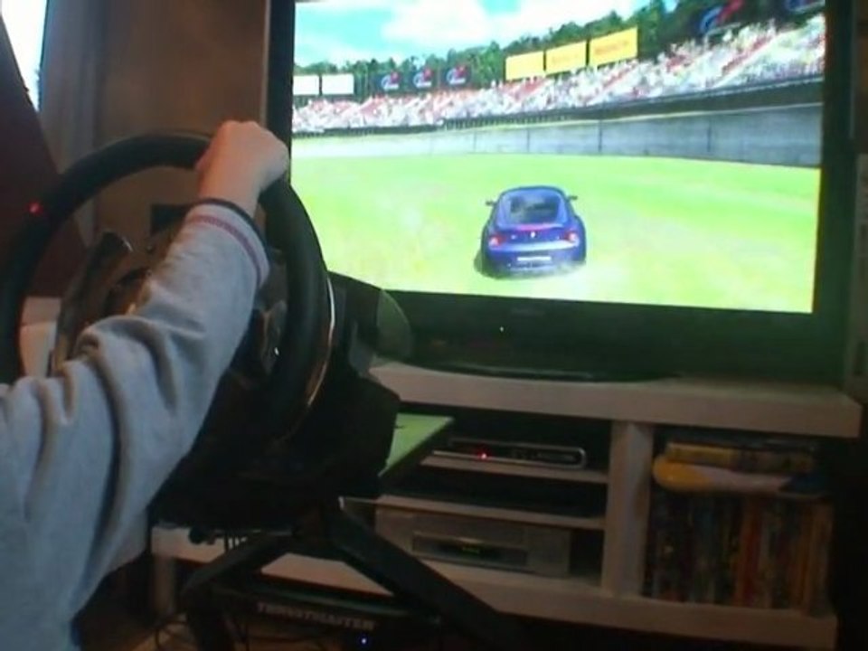 Louis GT5 première course premier virage