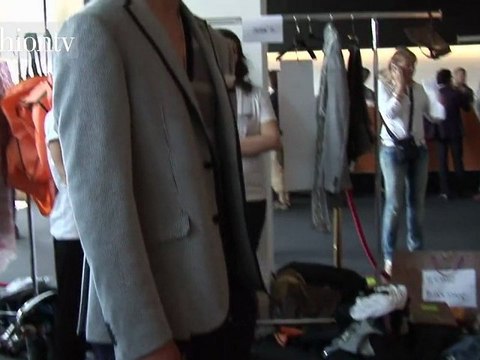Etro Backstage - Milan Men Spring 2012 | FTV