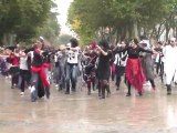 200 danseurs et danseuses samedi, portail des Jacobins à Carcassonne pour battre le record du monde de danse en simultanée !