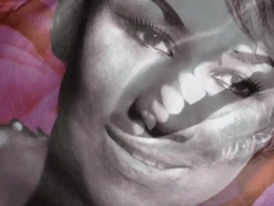 best singers of all time