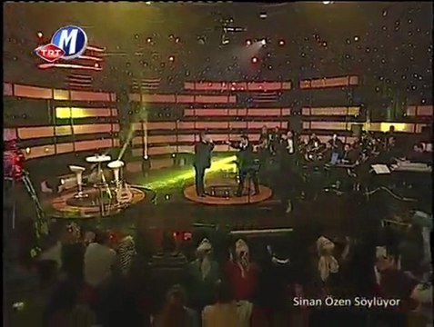 cengiz kurtoğlu kadehi şişeyi kırarım bugün