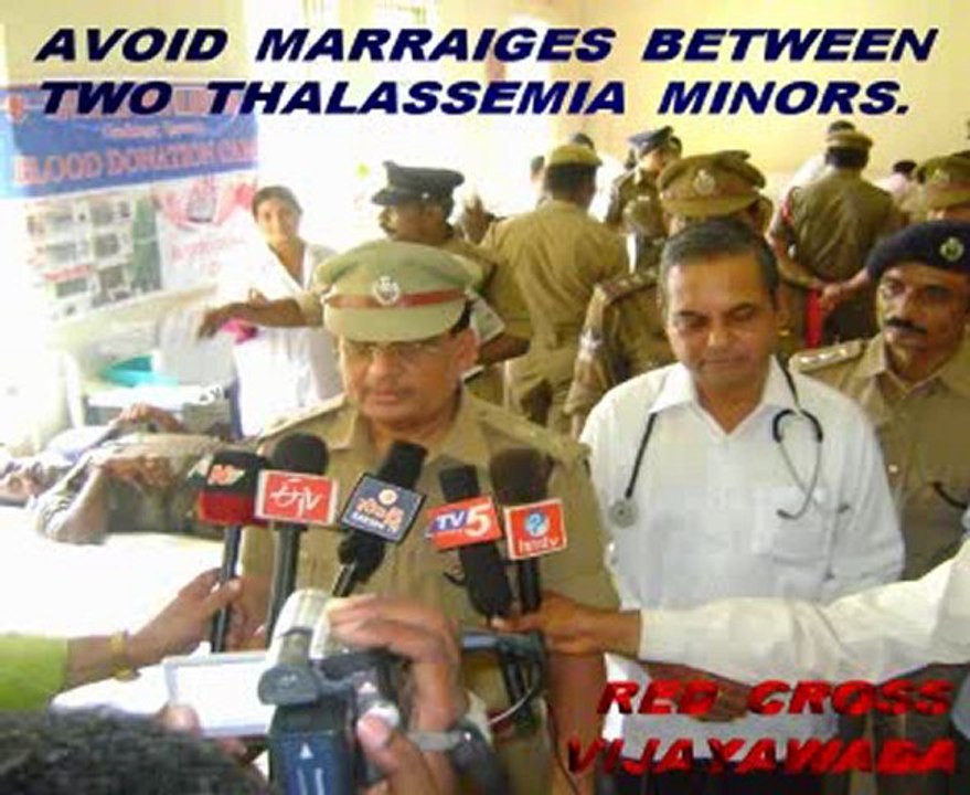 POLICE PEOPLE BLOOD DONATION AT NZD ON THE EVE OF POLICE COMMOMARATE DAY 15 10 11 RED CROSS VIJAYAWADA