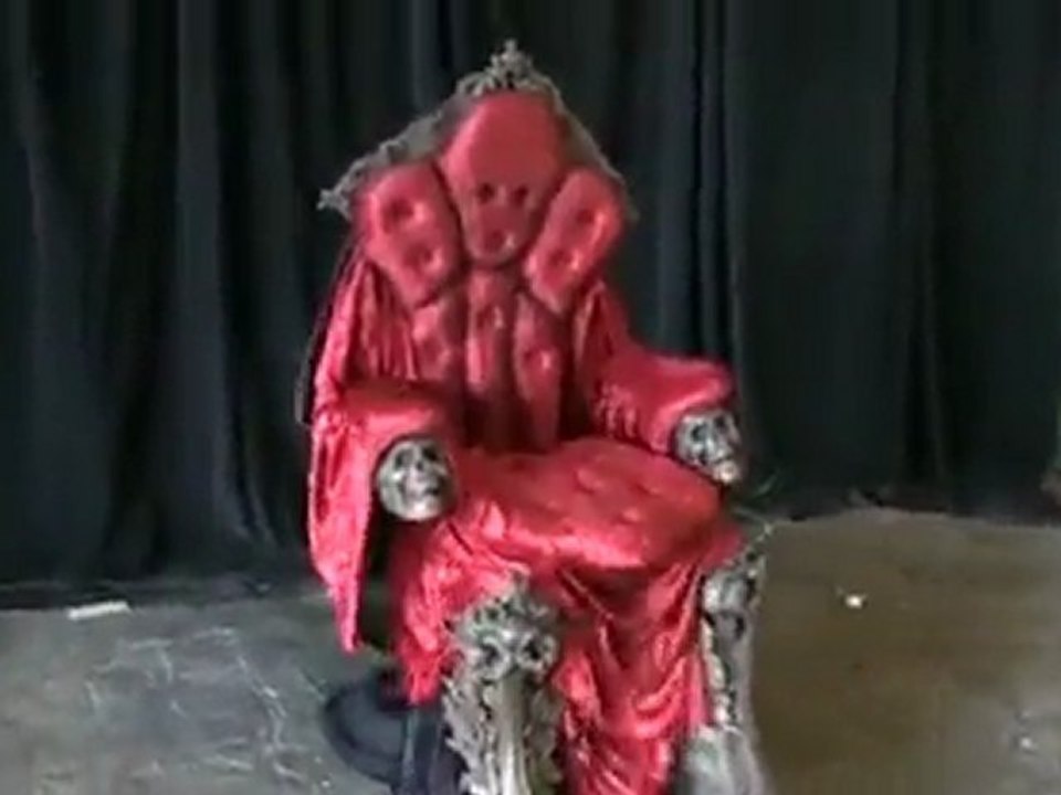 Costume de chaise vivante pour Halloween