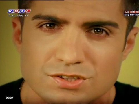 Özcan Deniz-Sevdanın Rengi