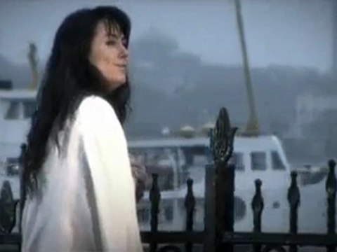 SEN KALBIMI KIRDIN ŞAŞIRMIŞIM