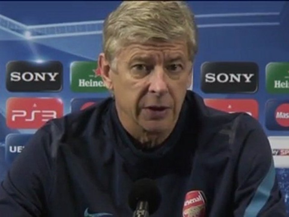 Wenger lobt Van Persie in höchsten Tönen