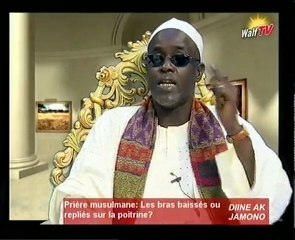 2a la priére les bras ballant ou croisés_CUT