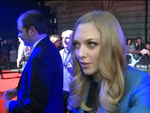 Justin Timberlake & Amanda Seyfried talk snogging