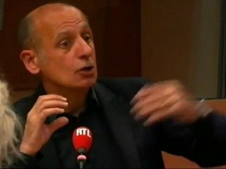 "Le face-à-face du mardi" Aphatie / Giesbert : "Son intervention télévisée a-t-elle relancé Nicolas Sarkozy ?