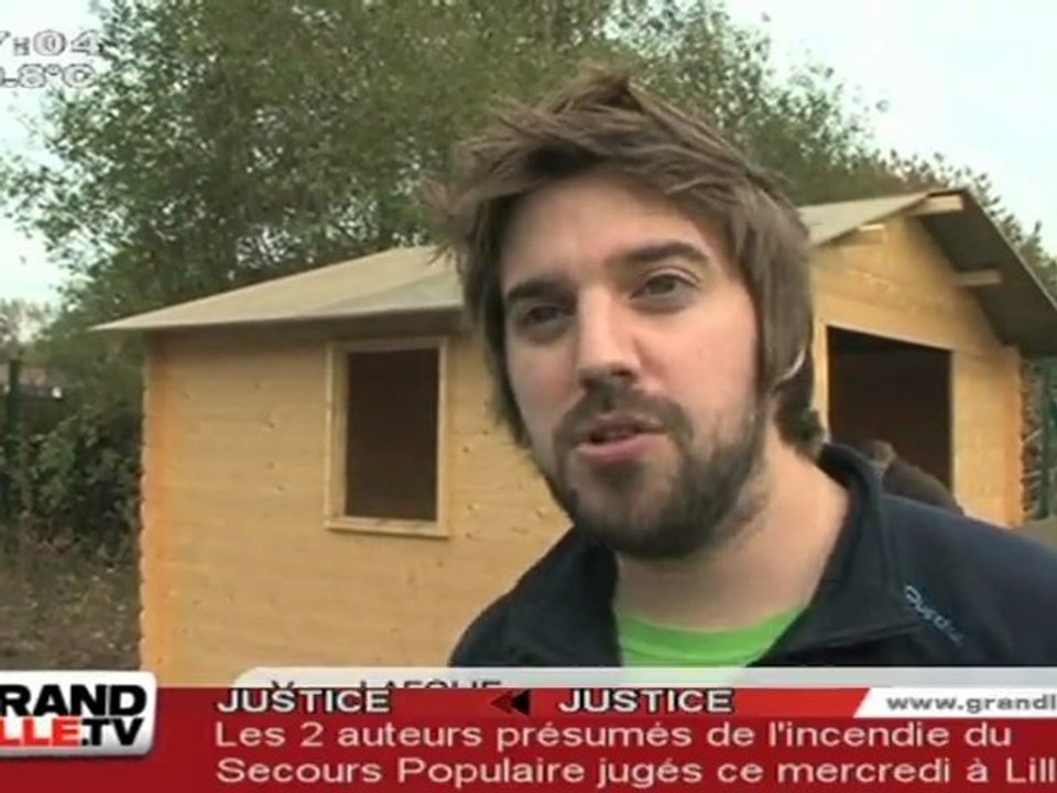 2 nouvelles cabanes pour les Roms (Villeneuve d'Ascq)