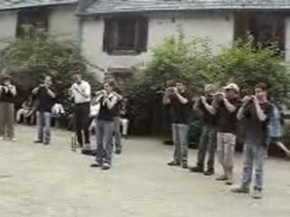 Ensemble bombardes Briec, Menez Meur 2008