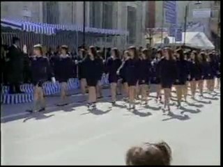 ΠΑΡΕΛΑΣΗ ΚΑΡΔΙΤΣΑ 25/03/2011