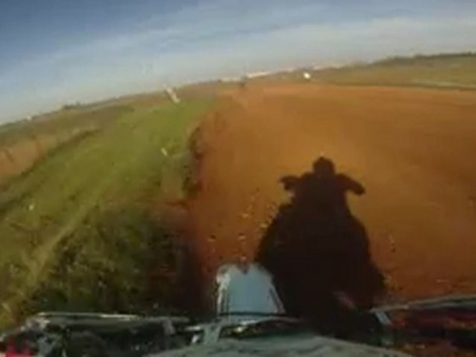 Essai Fontenay le comte Chpt France Supermotard prestige 2011